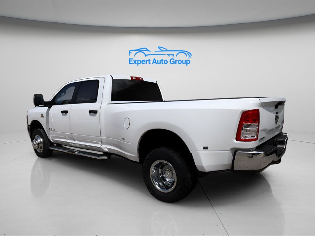 2024 Ram 3500 Big Horn photo 6