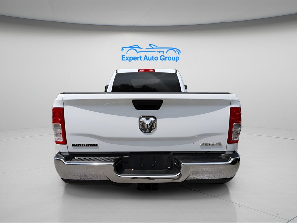 2024 Ram 3500 Big Horn photo 9