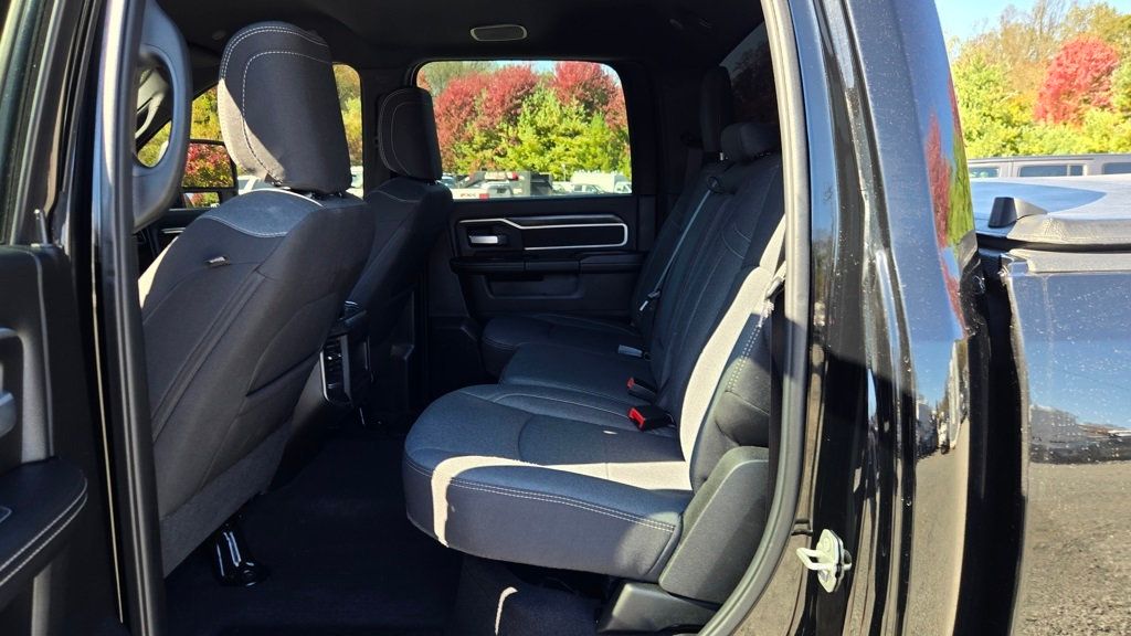 2024 Ram 3500 Big Horn Sport *AISIN* - 22932789 - 23