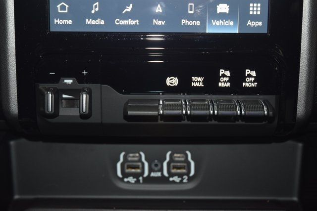 2024 Ram 3500 Big Horn Sport *AISIN* - 22932789 - 34