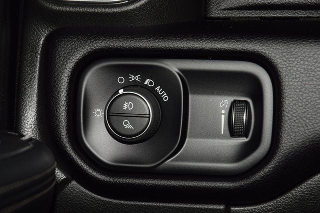 2024 Ram 3500 Big Horn Sport *AISIN* - 22932789 - 37