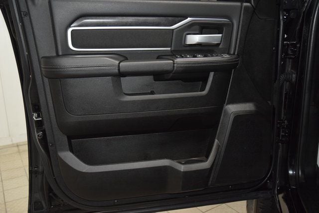 2024 Ram 3500 Big Horn Sport *AISIN* - 22932789 - 48