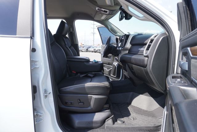2024 Ram 3500 LARAMIE - 23053107 - 25
