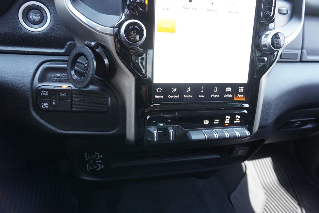 2024 Ram 3500 LARAMIE - 23053107 - 47
