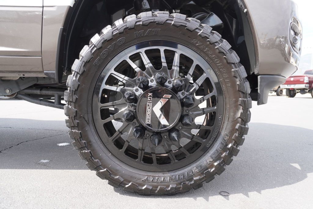 2024 Ram 3500 LARAMIE - 23053843 - 16