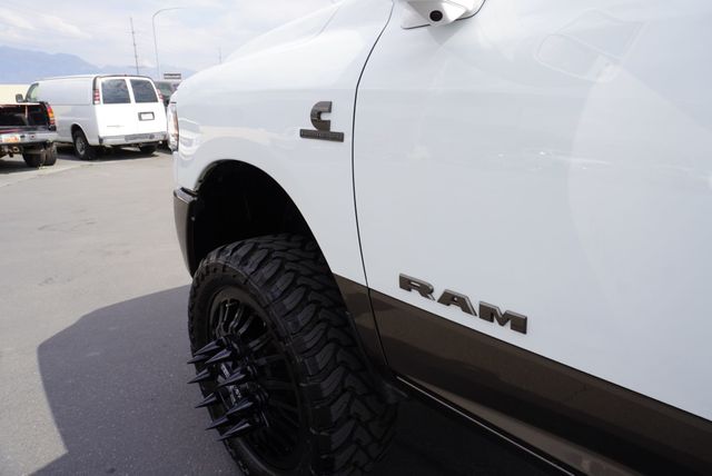 2024 Ram 3500 LARAMIE - 23053843 - 20