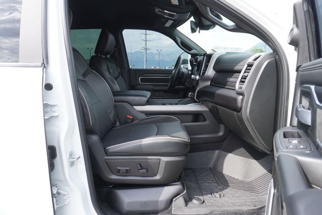 2024 Ram 3500 LARAMIE - 23053843 - 25