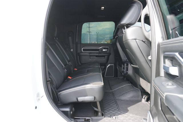 2024 Ram 3500 LARAMIE - 23053843 - 26