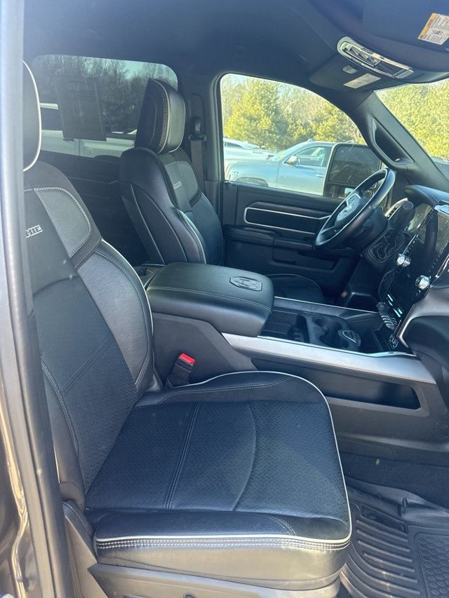 2024 Ram 3500 Laramie 4x4 Crew Cab 8' Box - 22984150 - 22