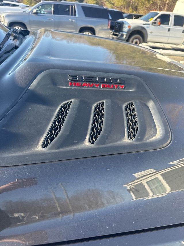 2024 Ram 3500 Laramie 4x4 Crew Cab 8' Box - 22984150 - 24