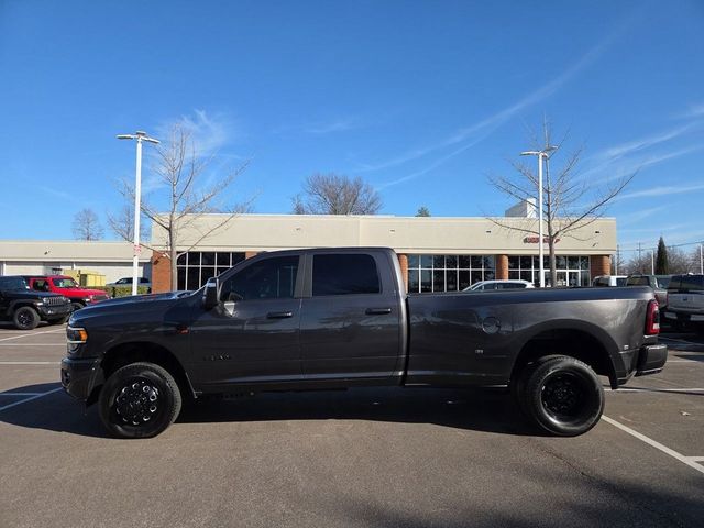 2024 Ram 3500 Laramie 4x4 Crew Cab 8' Box - 22984150 - 3