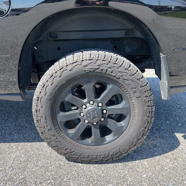 2024 Ram 3500 Laramie 4x4 Crew Cab 8' Box - 23009644 - 11