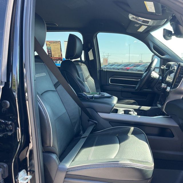 2024 Ram 3500 Laramie 4x4 Crew Cab 8' Box - 23009644 - 15