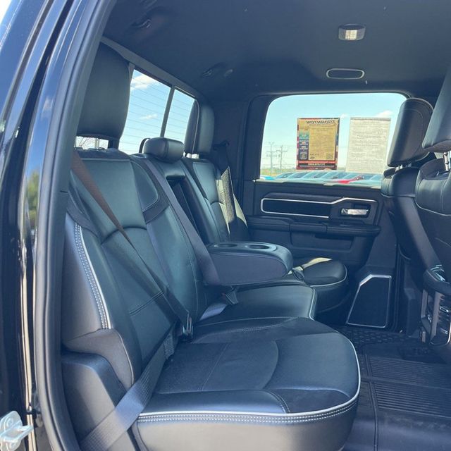 2024 Ram 3500 Laramie 4x4 Crew Cab 8' Box - 23009644 - 17