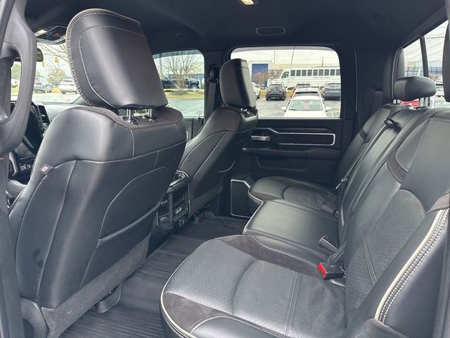 2024 Ram 3500 Laramie 4x4 Crew Cab 8' Box - 22960284 - 10