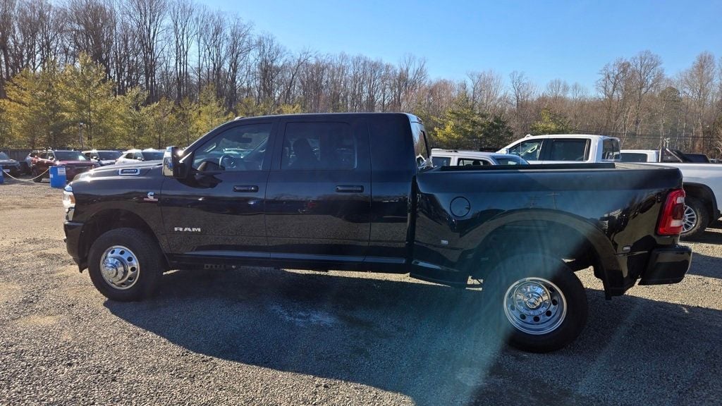 2024 Ram 3500 Laramie DRW *AISIN* - 22772035 - 24