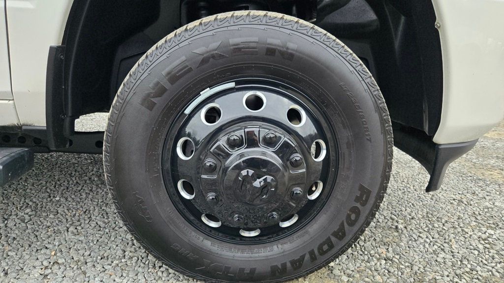 2024 Ram 3500 Laramie Level B Night Edition DRW *AISIN* - 22960284 - 9