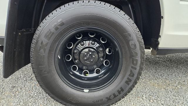 2024 Ram 3500 Laramie Level B Night Edition DRW *AISIN* - 22960284 - 10