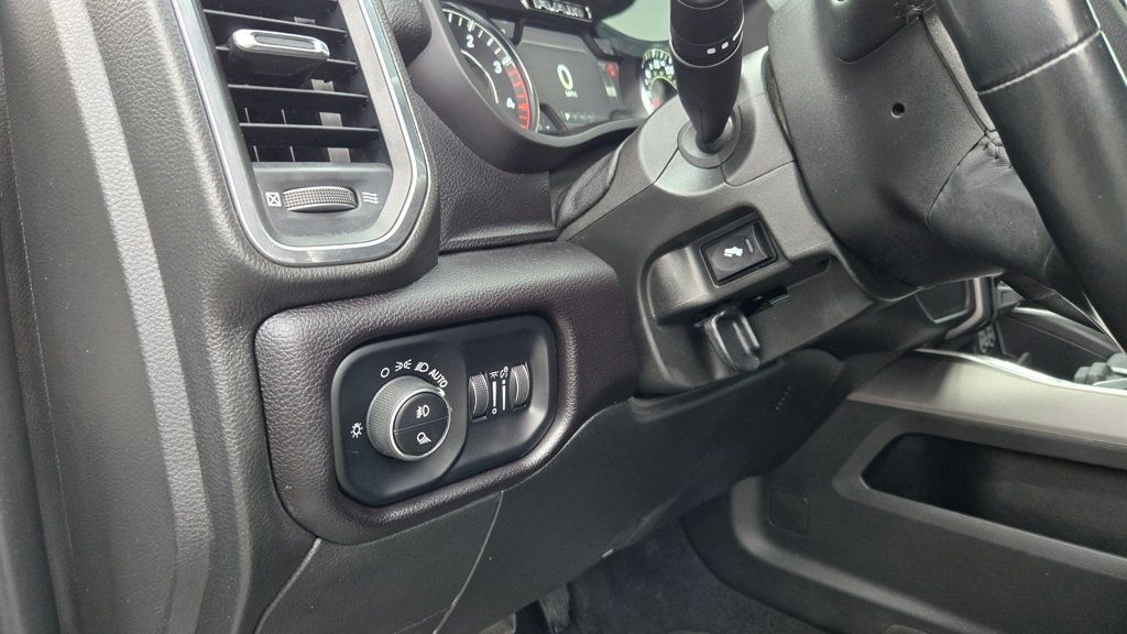2024 Ram 3500 Laramie Level B Night Edition DRW *AISIN* - 22960284 - 13