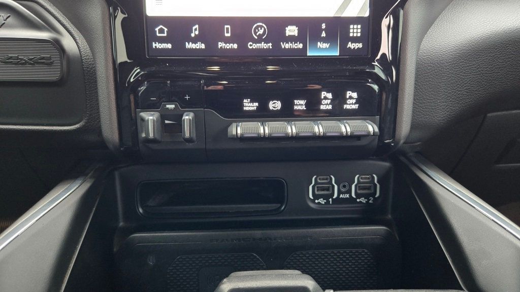 2024 Ram 3500 Laramie Level B Night Edition DRW *AISIN* - 22960284 - 16