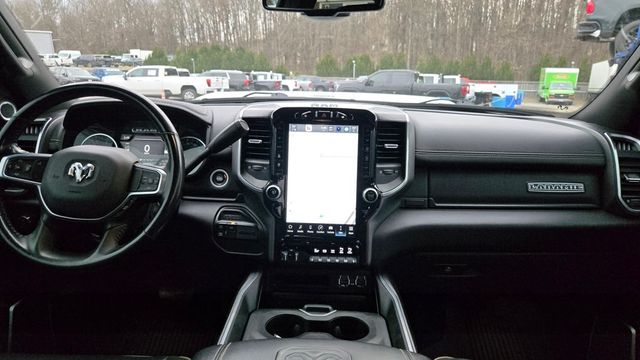 2024 Ram 3500 Laramie Level B Night Edition DRW *AISIN* - 22960284 - 18