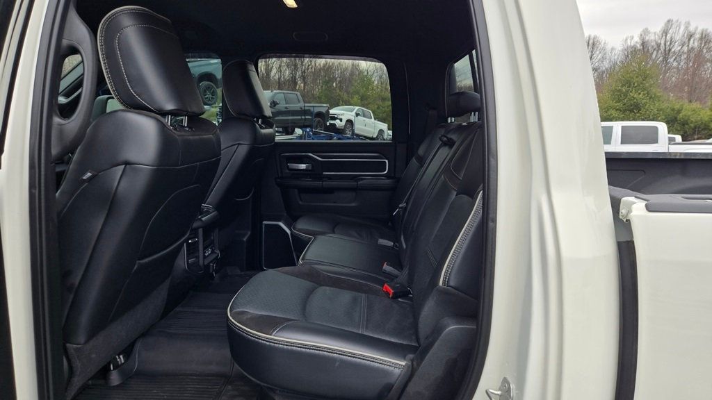2024 Ram 3500 Laramie Level B Night Edition DRW *AISIN* - 22960284 - 22