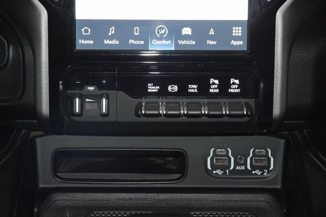 2024 Ram 3500 Laramie Level B Night Edition DRW *AISIN* - 22960284 - 32