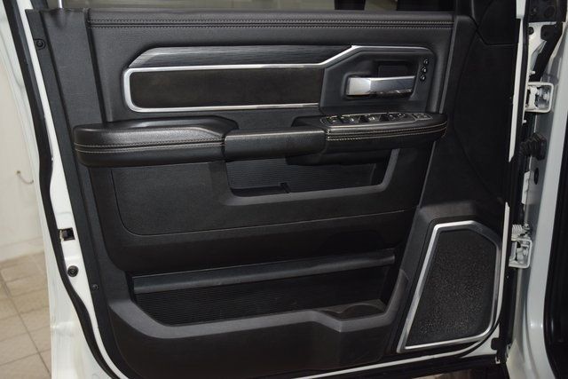 2024 Ram 3500 Laramie Level B Night Edition DRW *AISIN* - 22960284 - 47