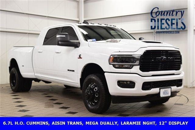 2024 Ram 3500 Laramie Night Edition DRW *AISIN* - 22904182 - 0