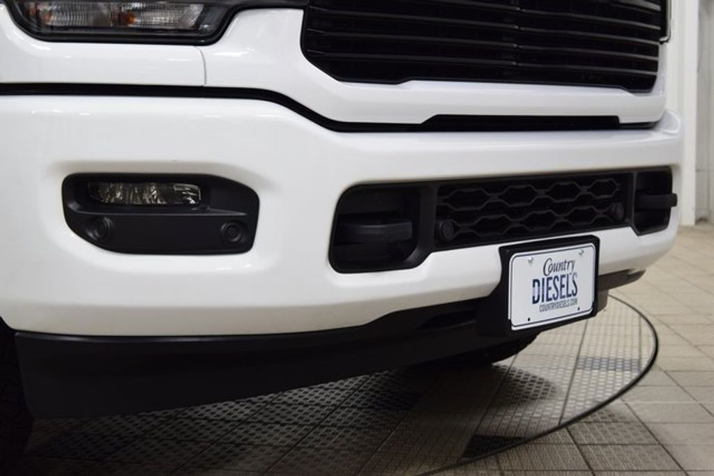 2024 Ram 3500 Laramie photo 10