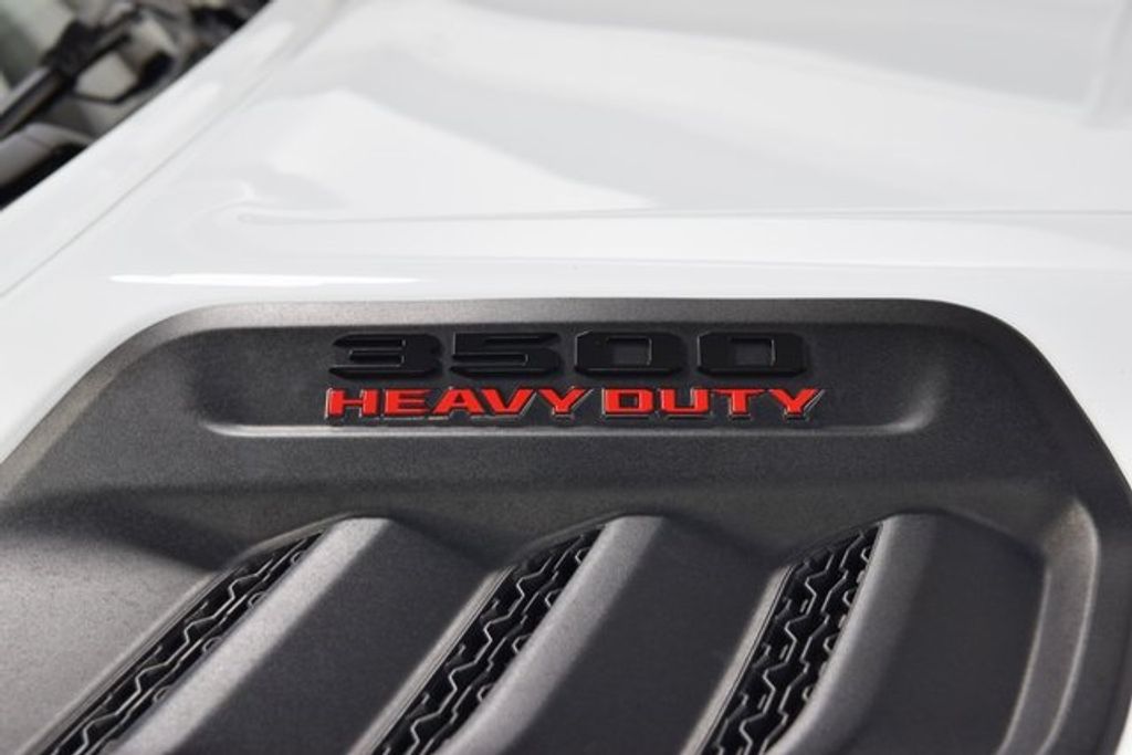 2024 Ram 3500 Laramie photo 12