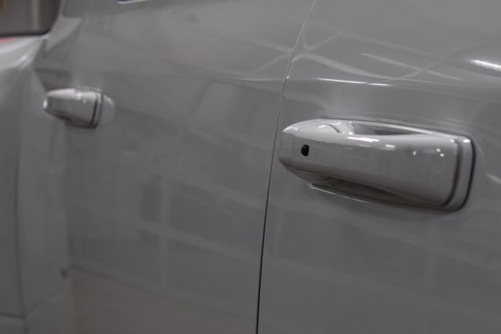 2024 Ram 3500 Laramie photo 16