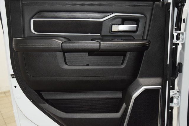 2024 Ram 3500 Laramie Night Edition DRW *AISIN* - 22904182 - 48