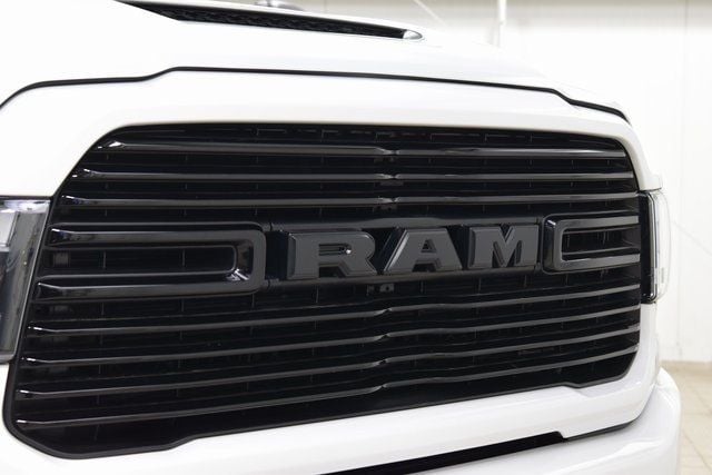 2024 Ram 3500 Laramie Night Edition DRW *AISIN* - 22904182 - 8