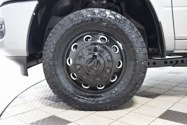 2024 Ram 3500 Laramie Night Edition DRW *AISIN* - 22922147 - 22