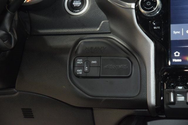 2024 Ram 3500 Laramie Night Edition DRW *AISIN* - 22922147 - 30