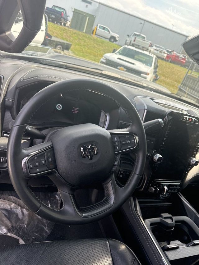 2024 Ram 3500 Limited - 22996548 - 18