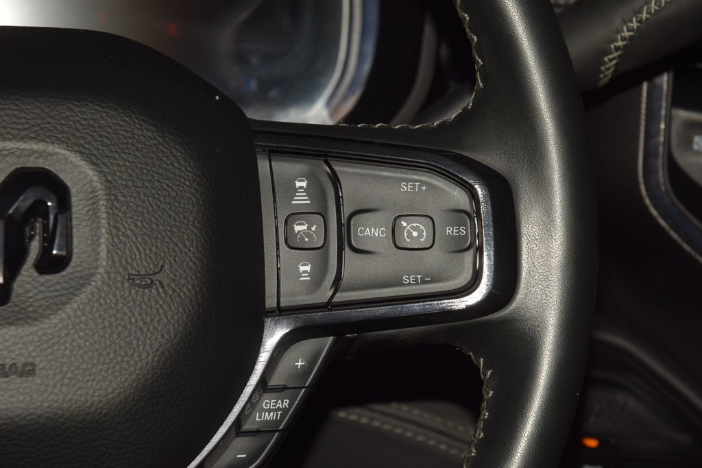 2024 Ram 3500 Limited - 22996548 - 47