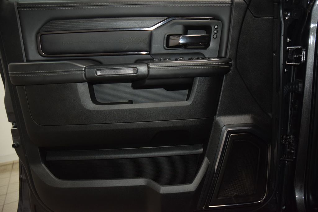2024 Ram 3500 Limited - 22996548 - 56