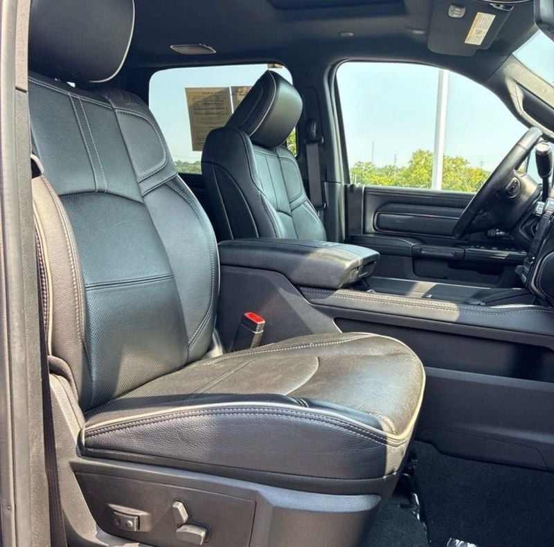 2024 Ram 3500 Limited 4x4 Crew Cab 8' Box - 23058190 - 19