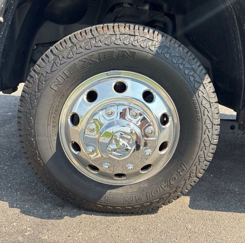 2024 Ram 3500 Limited 4x4 Crew Cab 8' Box - 23058190 - 3
