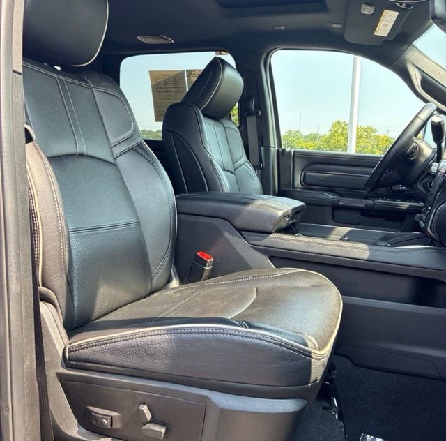 2024 Ram 3500 Limited 4x4 Crew Cab 8' Box - 23058190 - 7
