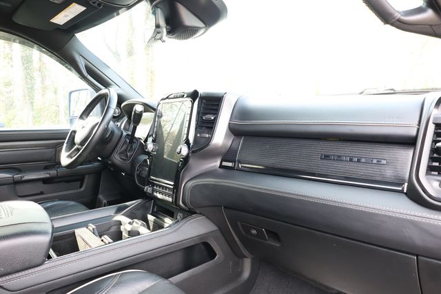 2024 Ram 3500 Limited 4x4 Crew Cab 8' Box Night Edition w/ Level 1 & HO Diesel - 23014169 - 21