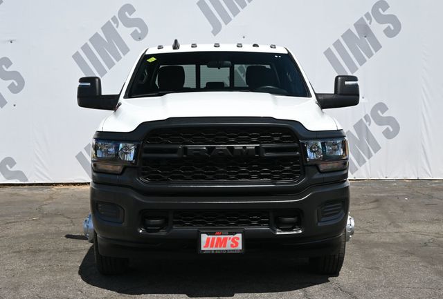 2024 Ram 3500 Tradesman 4X4 Crew Cab  - 23007119 - 1