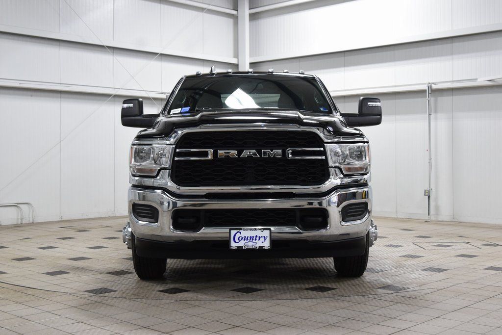 2024 Ram 3500 Tradesman 4x4 Crew Cab 8' Box - 23021097 - 1