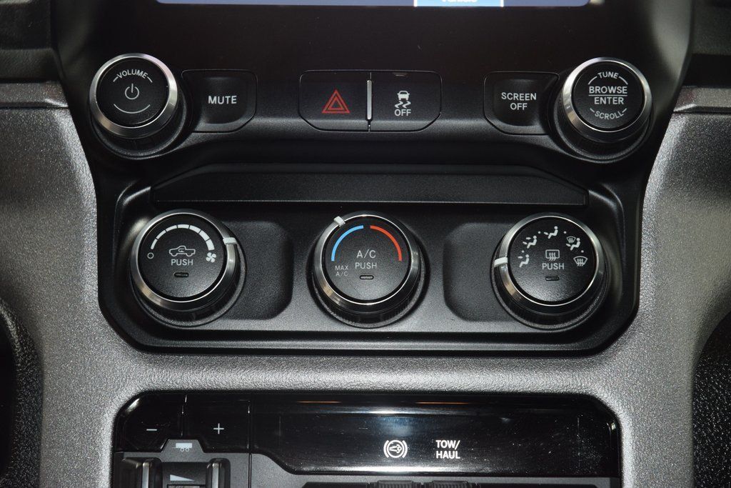 2024 Ram 3500 Tradesman 4x4 Crew Cab 8' Box - 23021097 - 30