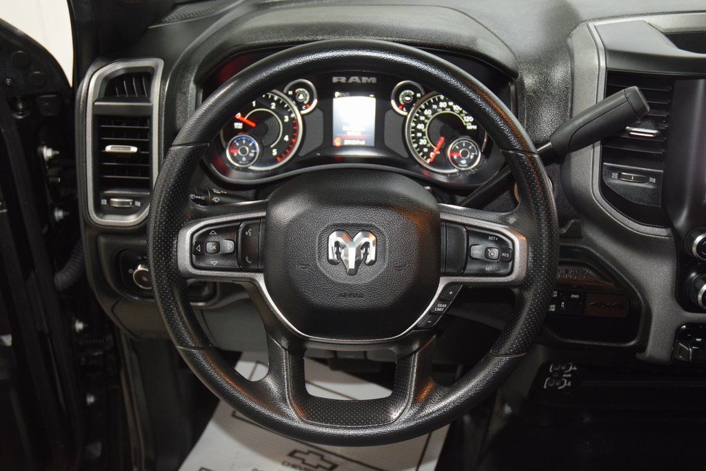 2024 Ram 3500 Tradesman 4x4 Crew Cab 8' Box - 23021097 - 35