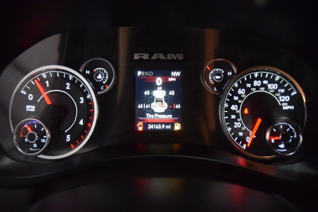 2024 Ram 3500 Tradesman 4x4 Crew Cab 8' Box - 23021097 - 48