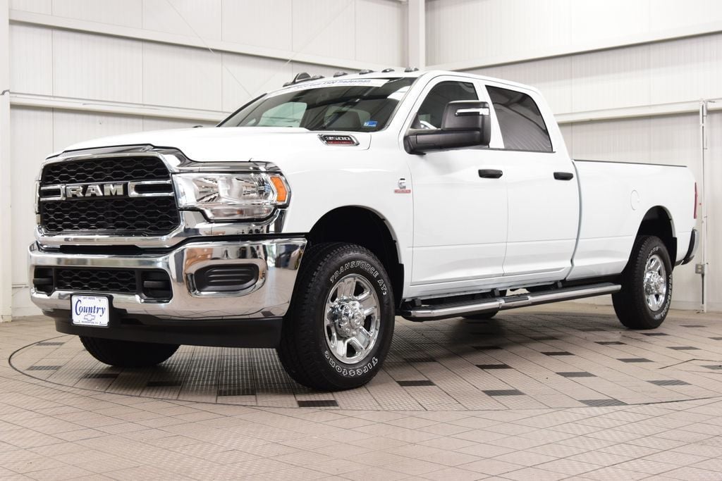 2024 Ram 3500 Tradesman 4x4 Crew Cab 8' Box - 23048080 - 2