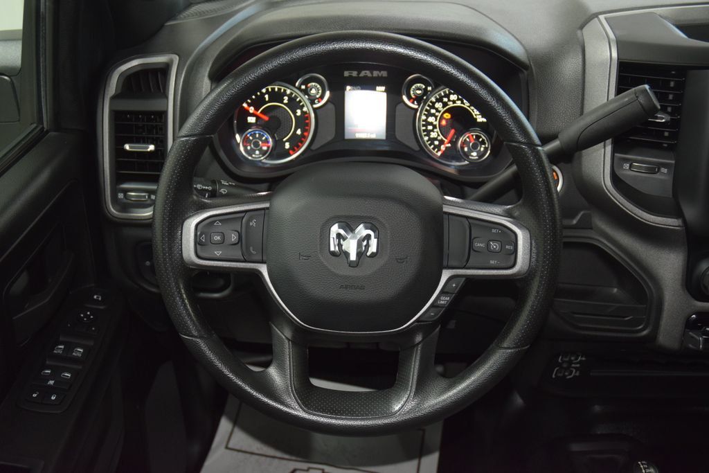 2024 Ram 3500 Tradesman 4x4 Crew Cab 8' Box - 23048080 - 34